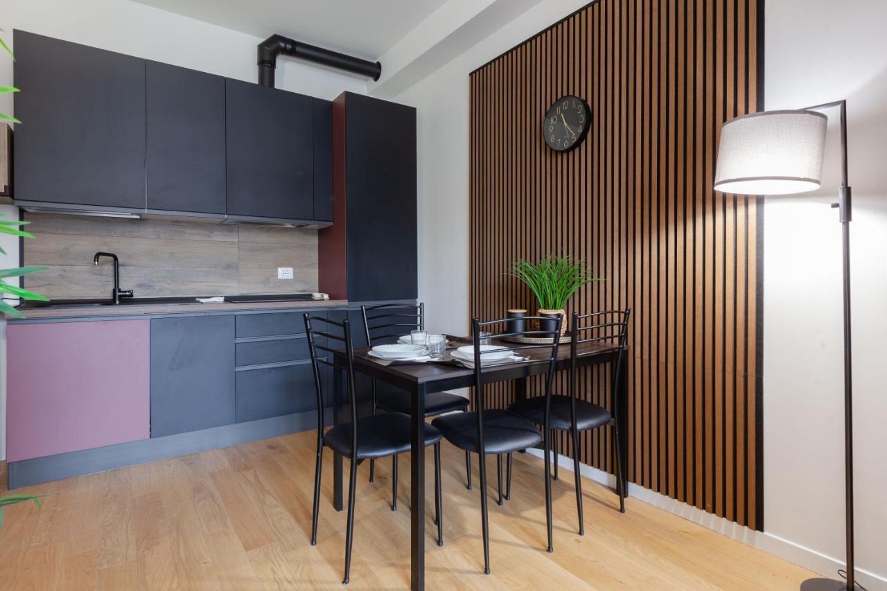 Stylish & Modern Studio Milano Apartment Bagian luar foto