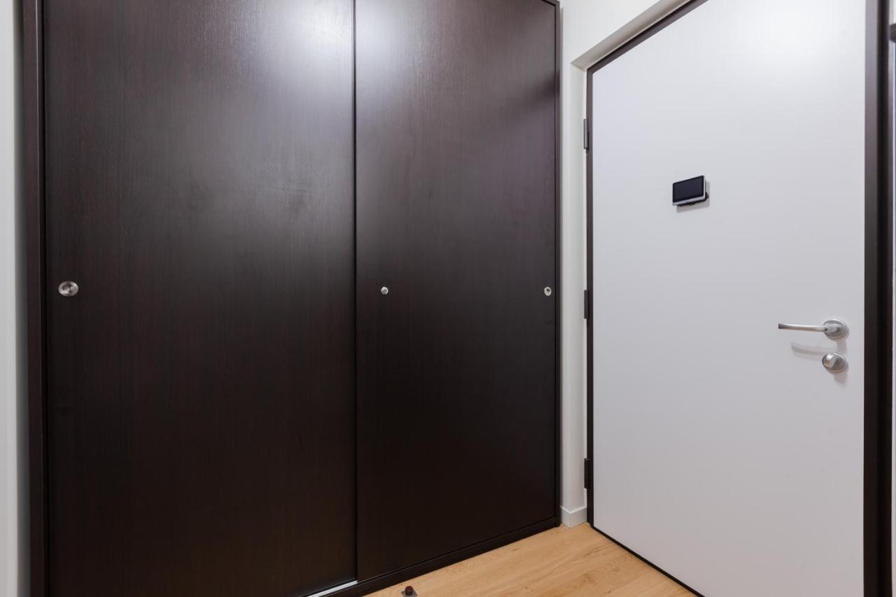 Stylish & Modern Studio Milano Apartment Bagian luar foto